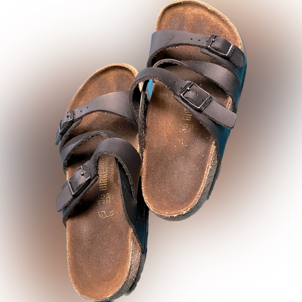Berkinstock Salina sandals in black